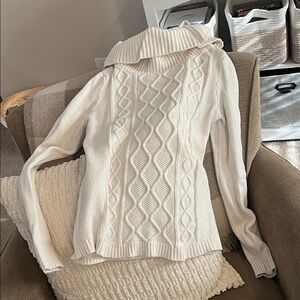 Banana Republic Ivory Cable Knit Turtleneck Sweater